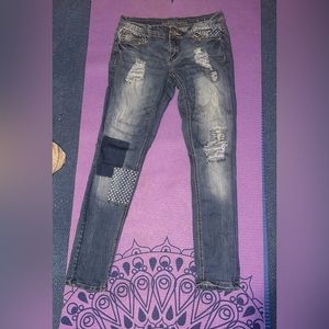 Almost Famous patchwork women’s jeans